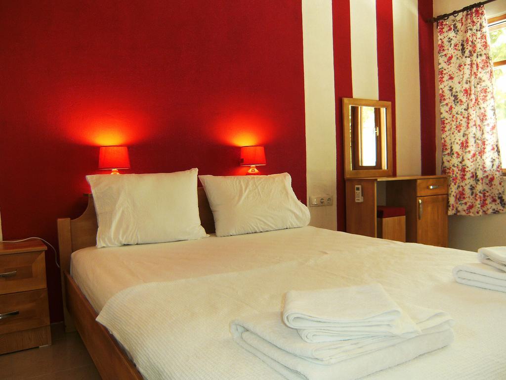 Готель Merhaba Bungalow Beykonak Номер фото
