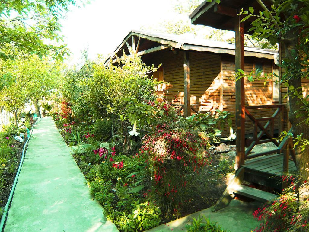 Готель Merhaba Bungalow Beykonak Номер фото